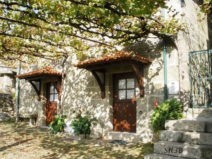 Apartamento de férias para 9 pessoas, com vista e terraço em Ponte da Barca