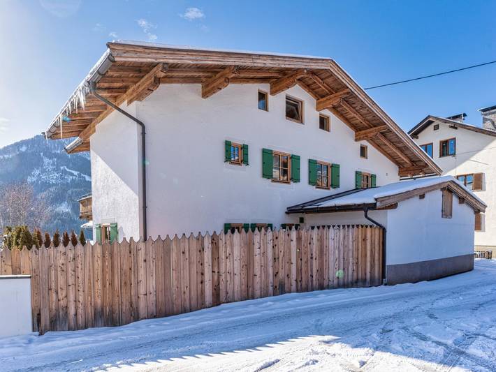 Chalet voor 8 personen, with tuin and sauna as well as terras in Kirchberg in Tirol
