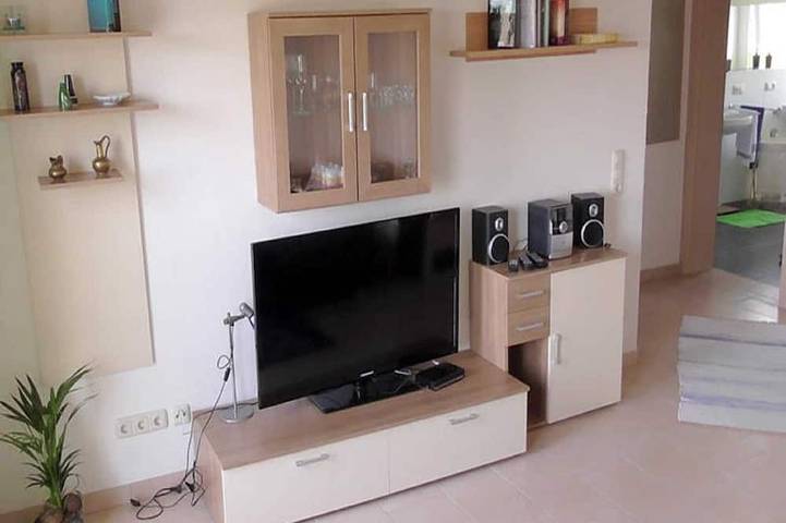 Ferienwohnung für 3 Personen, mit Balkon und Garten