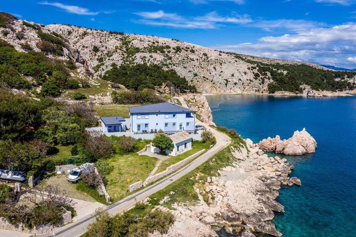 Ganze Ferienwohnung, Ferienwohnung mit Klimaanlage und Internet, in der Nähe vom Meer in Baska, Krk