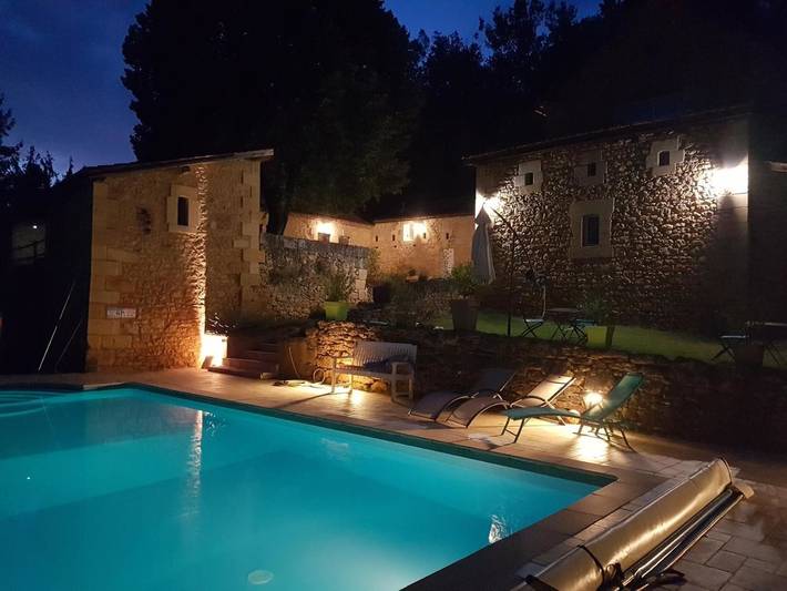 Chambre d’hôte pour 4 personnes, avec piscine et jardin à Sarlat-la-Canéda - 2