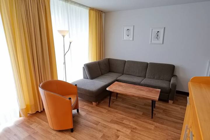 Ferienwohnung für 4 Personen, mit Terrasse und Sauna in Hohen Wieschendorf - 2
