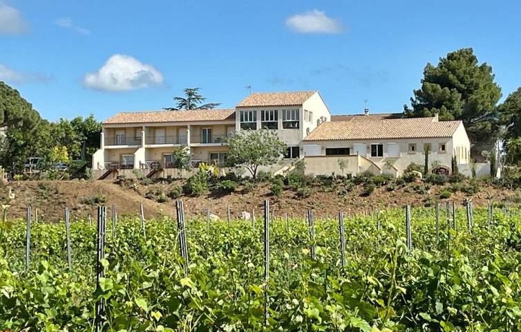 Location de vacances pour 6 personnes, avec piscine ainsi que terrasse et jardin à Mirepeisset