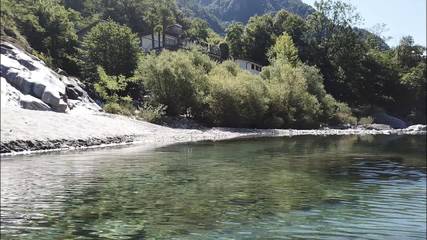 Vakantiehuis voor 6 Personen in Ticino Alpen en Verbano, Ticino, Afbeelding 2