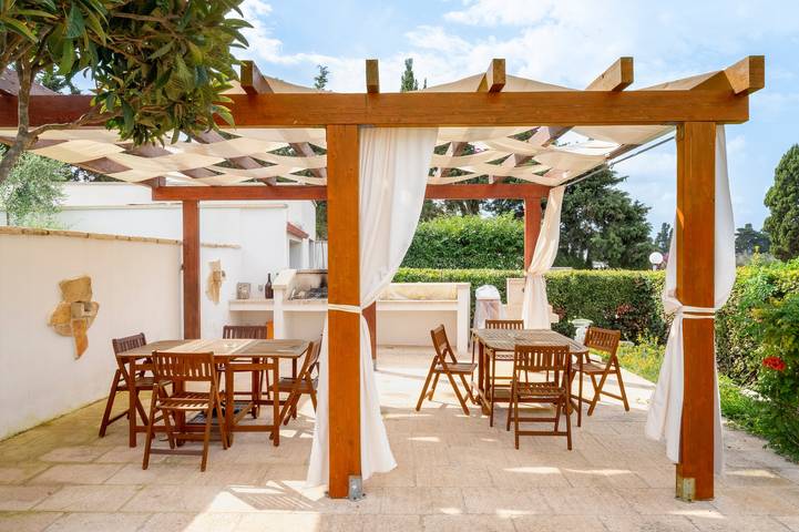 Geheel appartement, Kamer 'Arancio' met Uitzicht op het Meer, Wi-Fi en Airconditioning in Ontranto en omgeving, Provincie Lecce