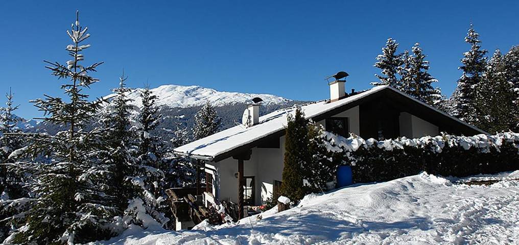 Vakantiewoning voor 4 personen, with sauna and tuin as well as uitzicht in Jerzens