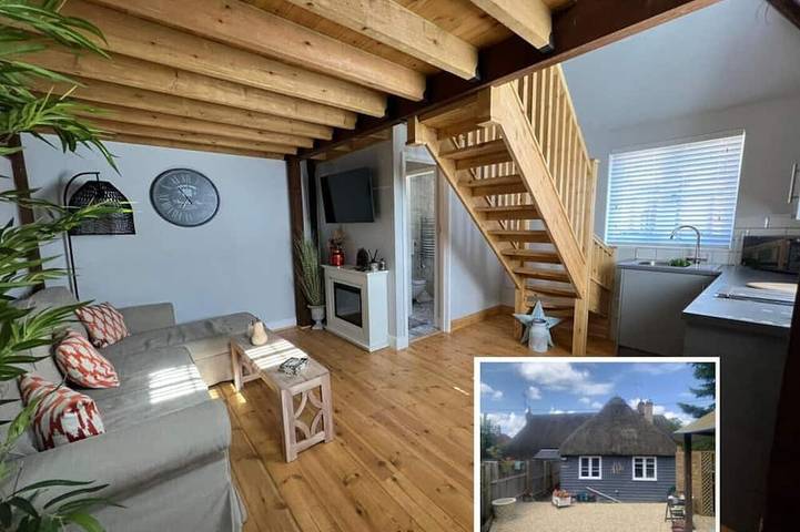 Glamping for 4 people in Wiltshire