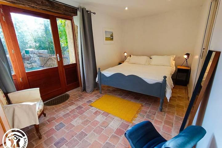 Location de vacances pour 4 personnes, avec jardin à Larnagol - 3