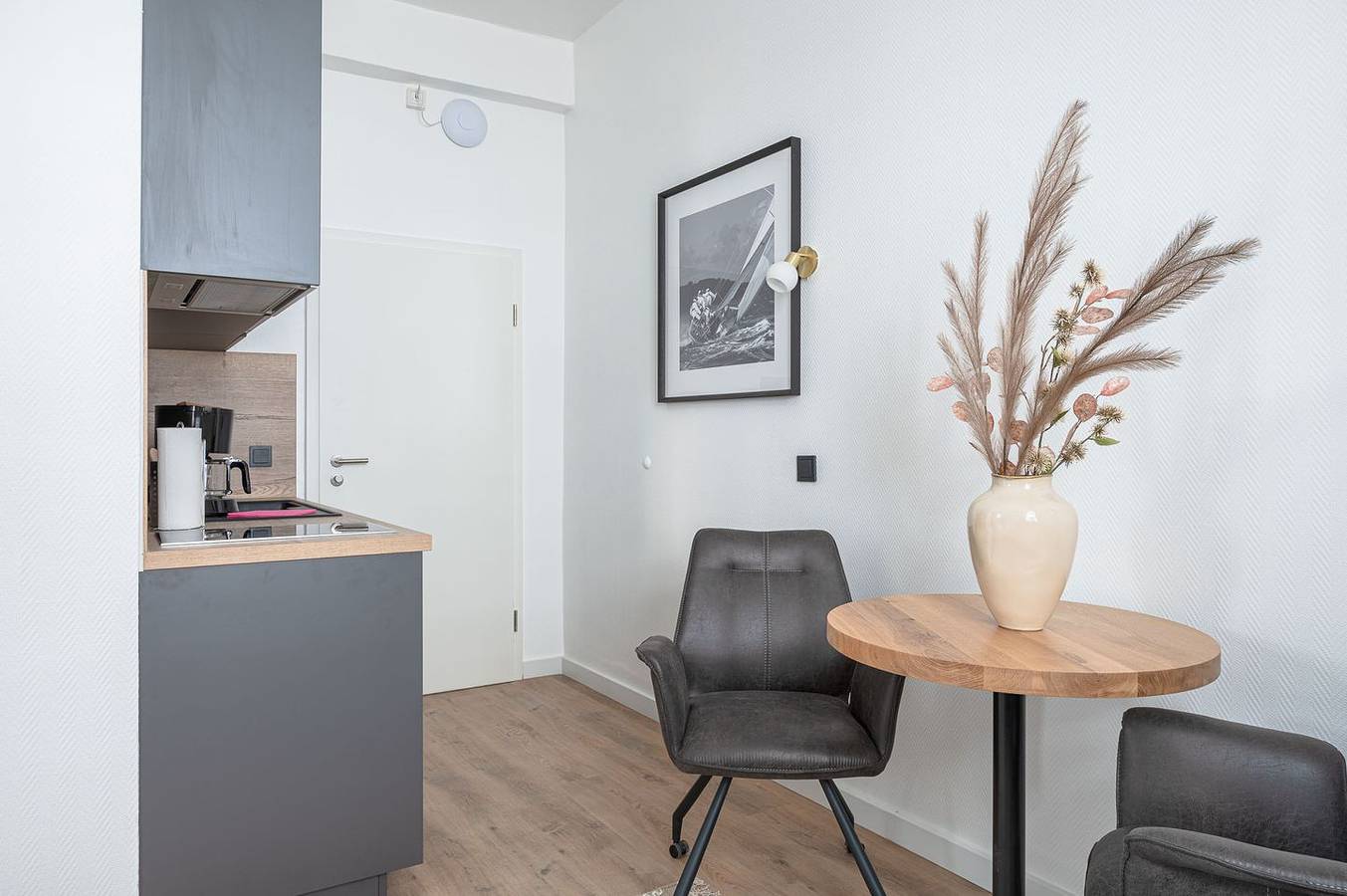 Ganze Wohnung, Urlaub direkt am historischen Alten Strom in Warnemünde Strand, Rostock