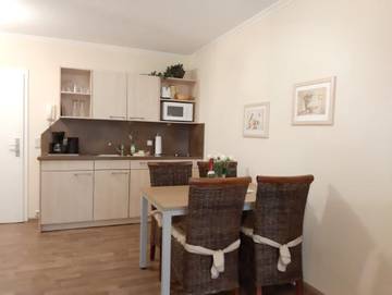 Ferienwohnung für 2 Personen in Kühlungsborn, Mecklenburgische Ostseeküste, Bild 2