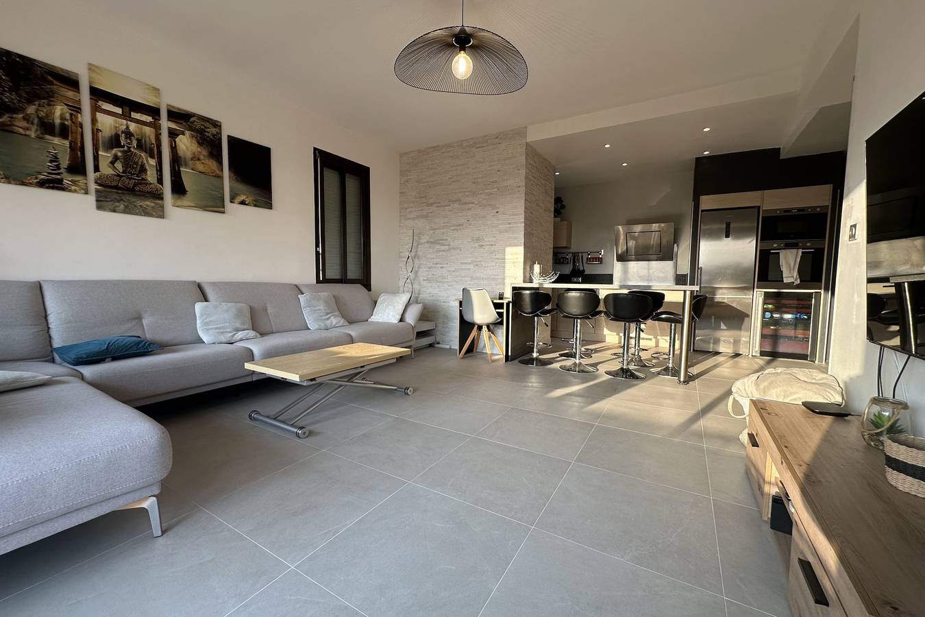 Appartement entier, Appartement spacieux à Nice avec balcon in Nice, Région de Nice