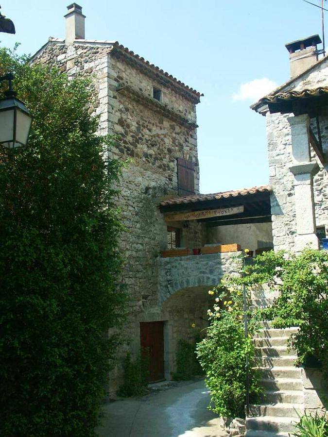Location de vacances pour 2 personnes, avec jardin et balcon à Saint-Germain
