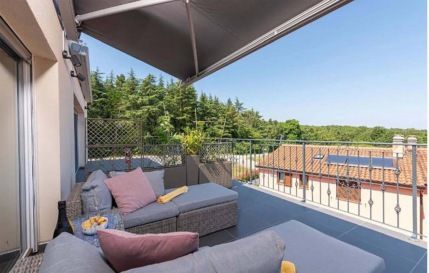 Ferienhaus für 8 Personen mit Terrasse in Mugeba, Porec und Umgebung