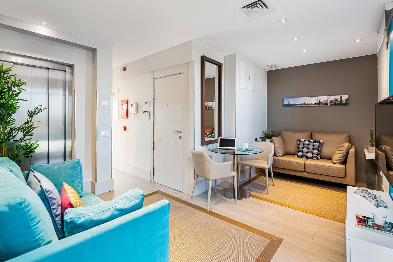 Apartamento entero, Beautiful suite on the beachfront 3 in Centro Barcelona, Barcelona