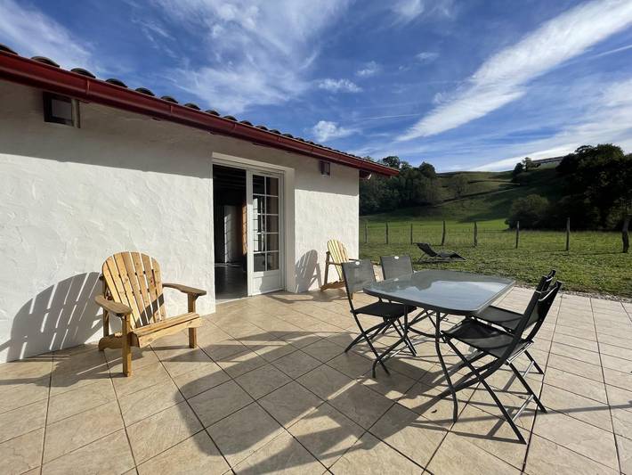 Gîte pour 4 personnes, avec jardin, animaux acceptés en Pyrénées-Atlantiques - 2
