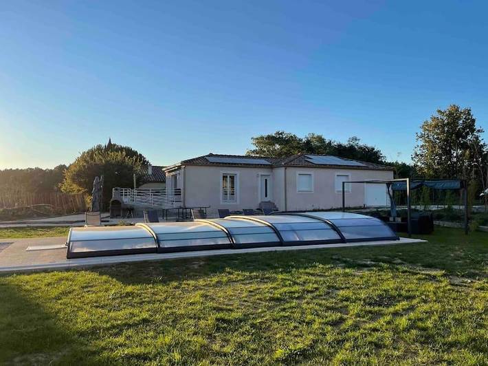 Villa pour 15 personnes, animaux acceptés