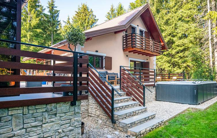 Holiday home for 6 people, with sauna and pool as well as hot tub and terrace - 1