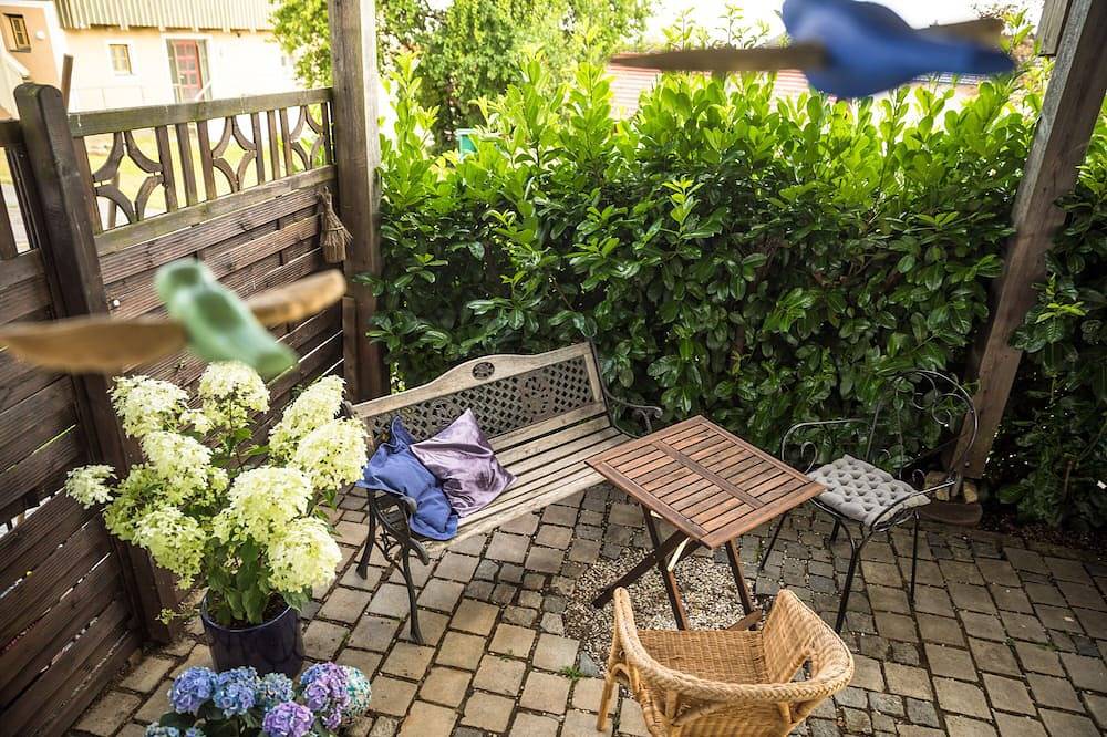 Ganze Wohnung, Gemütliche Ferienwohnung (84 qm) mit Kachelofen und einzigartigem Ambiente in Deggendorf, Vorderer Bayerischer Wald