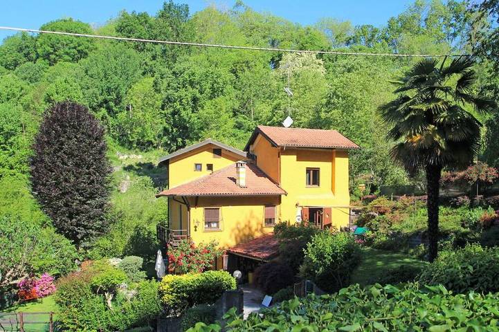 Appartamento per 6 persone, con giardino in Comune di Arona