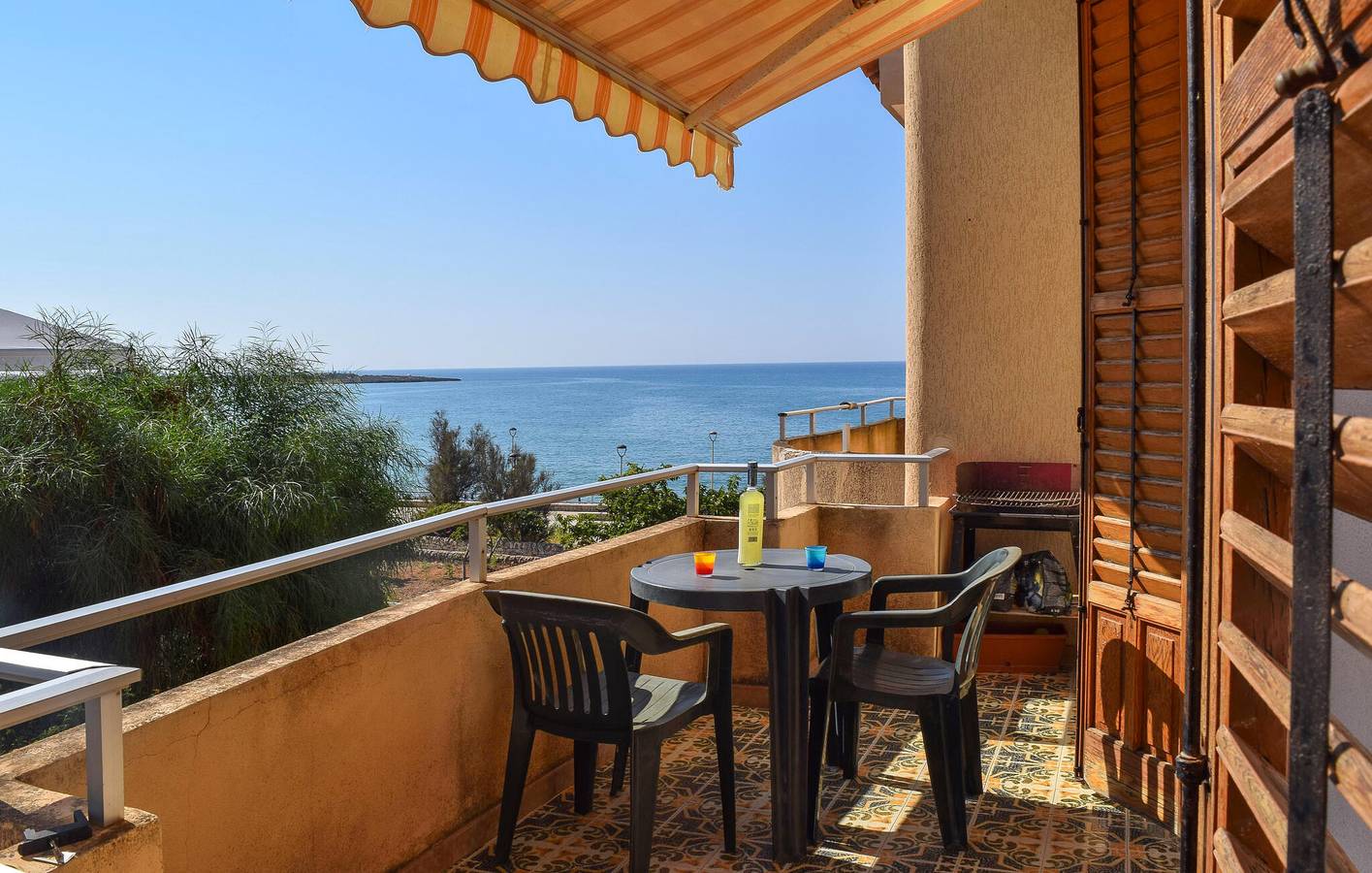 Appartamento intero, Accogliente appartamento con vista mare e terrazza vicino alla spiaggia di Sampieri in Marina di Modica, Modica