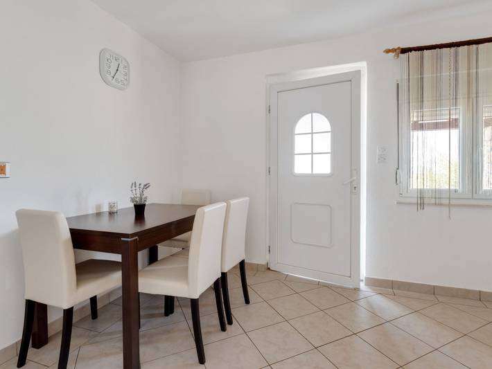 Ferienhaus für 5 Personen in Jasenice - 3