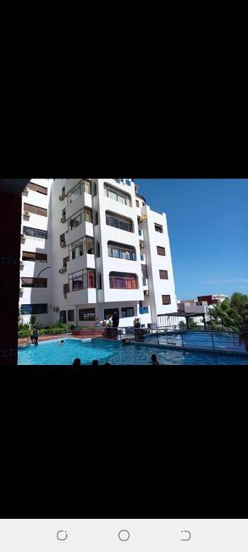 Gîte pour 5 personnes, avec piscine et vue dans Oued Laou