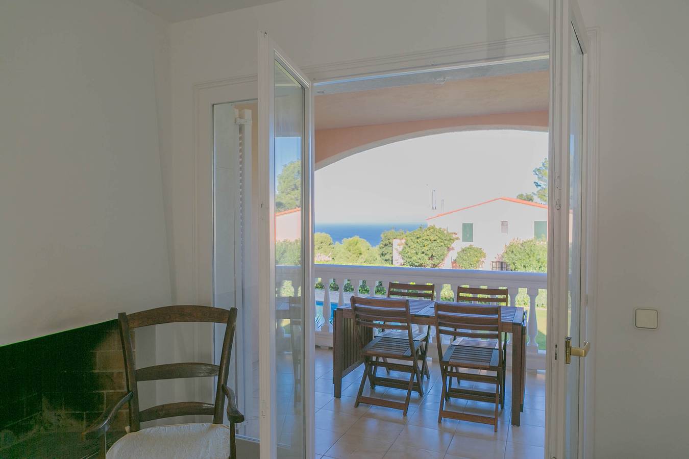 Appartamento intero, 2 bedroom apartment in Aiguafreda, Begur. Sea views, terrace and pool (Ref:H11) in Aiguafreda (Bagur), Begur