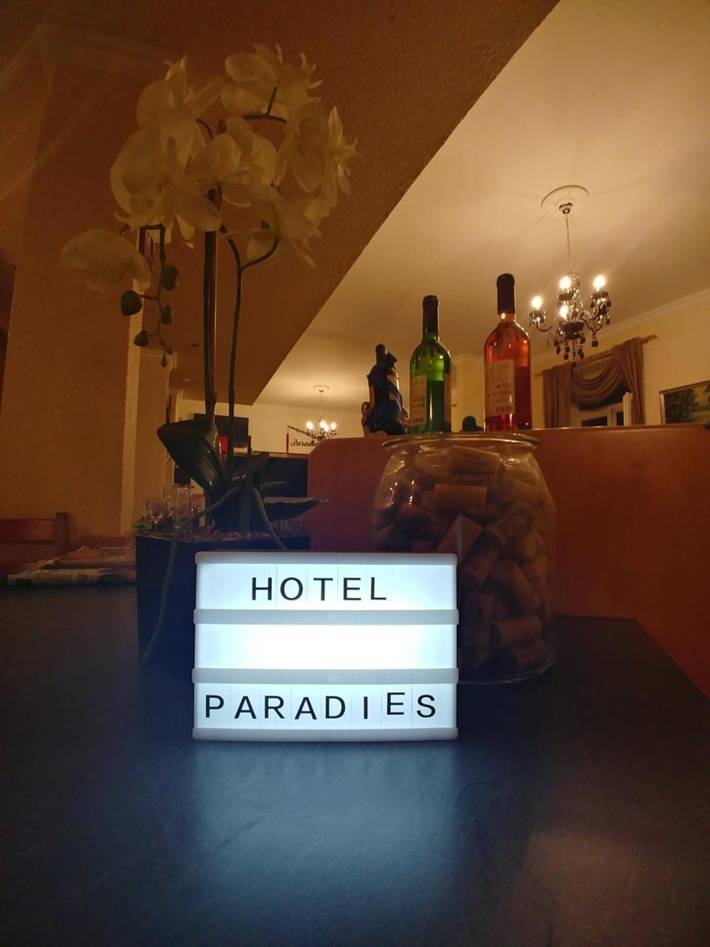 Hotel für 2 Personen, mit Terrasse und Ausblick in Hatzenport