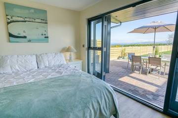 Cottage for 6 People in Moelfre, Isle of Anglesey, Photo 2