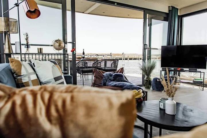Hausboot für 4 Personen, mit Balkon auf Fischland - Darß - Zingst