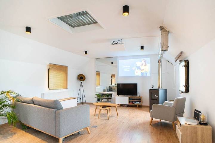 Ferienhaus für 8 Personen, mit Terrasse in Namur