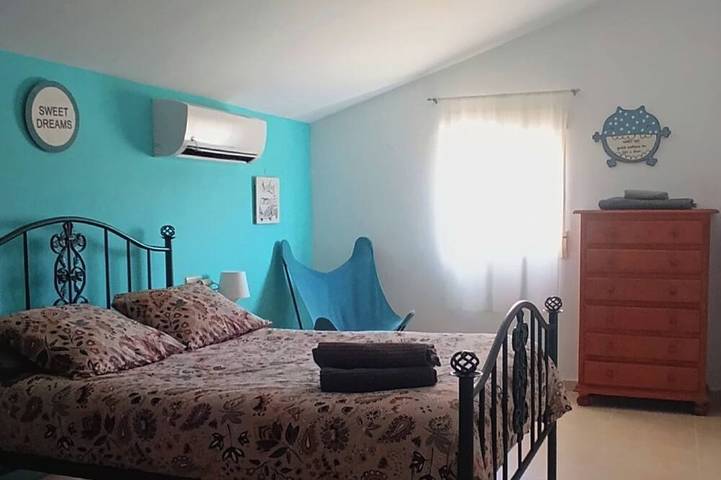 El Oasis 🌴 Privates Ferienhaus | Spa im Winter & Pool im Sommer | Nahe Leana in Los Baños (Fortuna), Fortuna