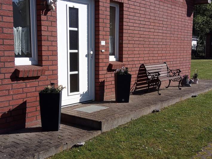 Ferienwohnung für 3 Personen, mit Garten und Terrasse, kinderfreundlich in Schaalsee