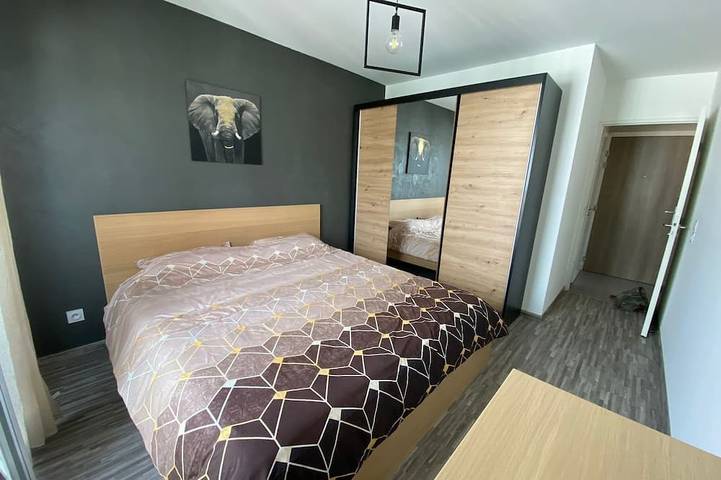 Gîte pour 2 personnes à Saint-Genis-Pouilly - 2