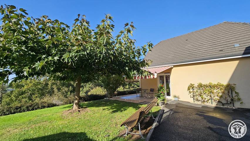 Gîte für 2 Personen, mit Garten und Ausblick sowie Terrasse - 1