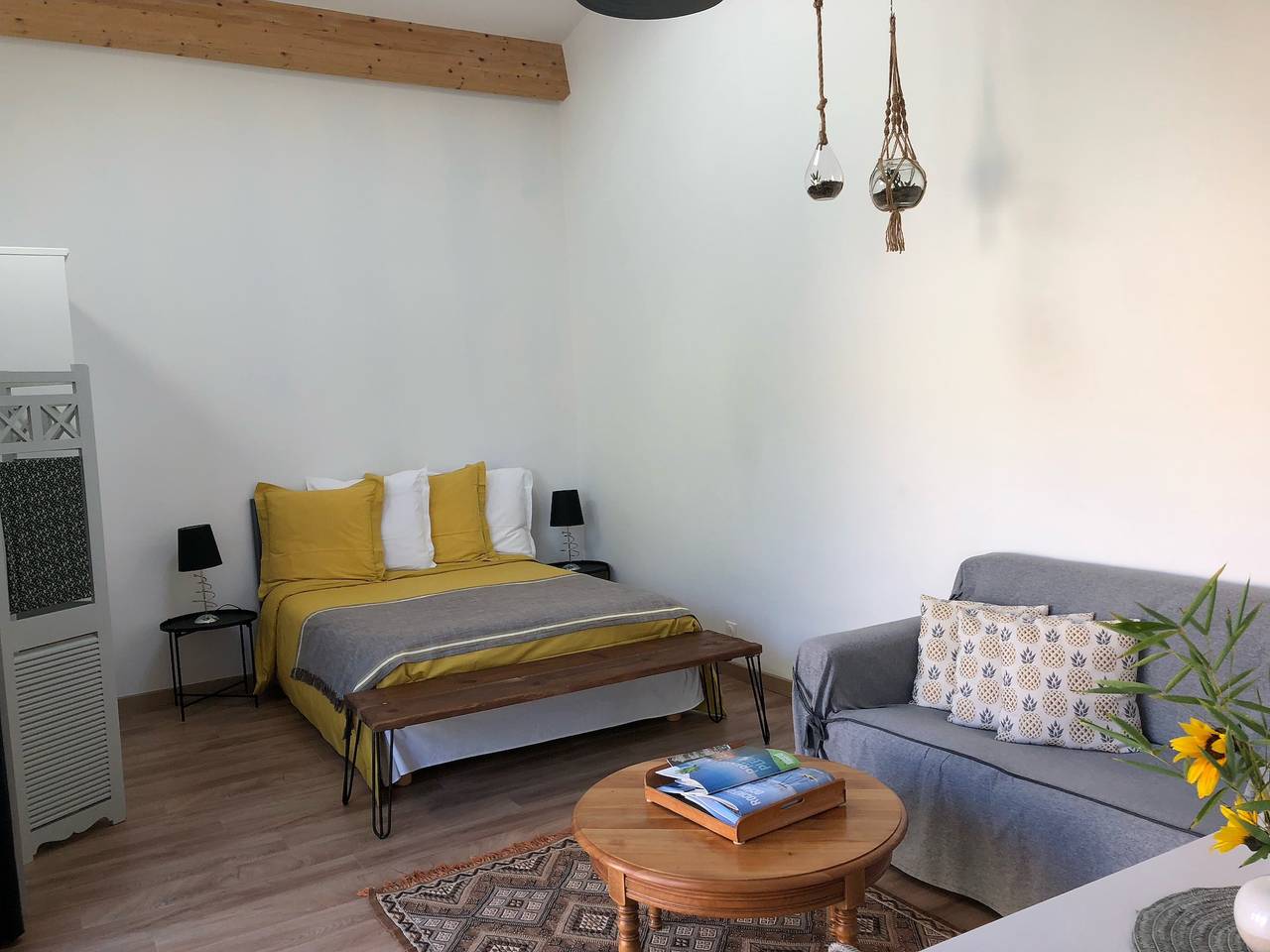 Gästezimmer „Chambre De Lucie“ mit privater Terrasse, eigenem Garten und Wlan in Bourcefranc-le-Chapus, Côte de Beauté