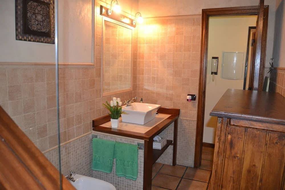 Beautiful Canarian Cottage In Typical Canarian Village in La Montañeta, Garachico