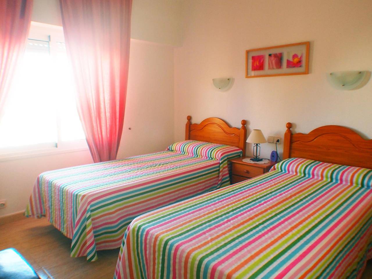 Apartamento vacacional entero, Los Ángeles, 3 dormitorios para 6 personas con piscina y tenis. Denia. in Dénia, Costa Blanca