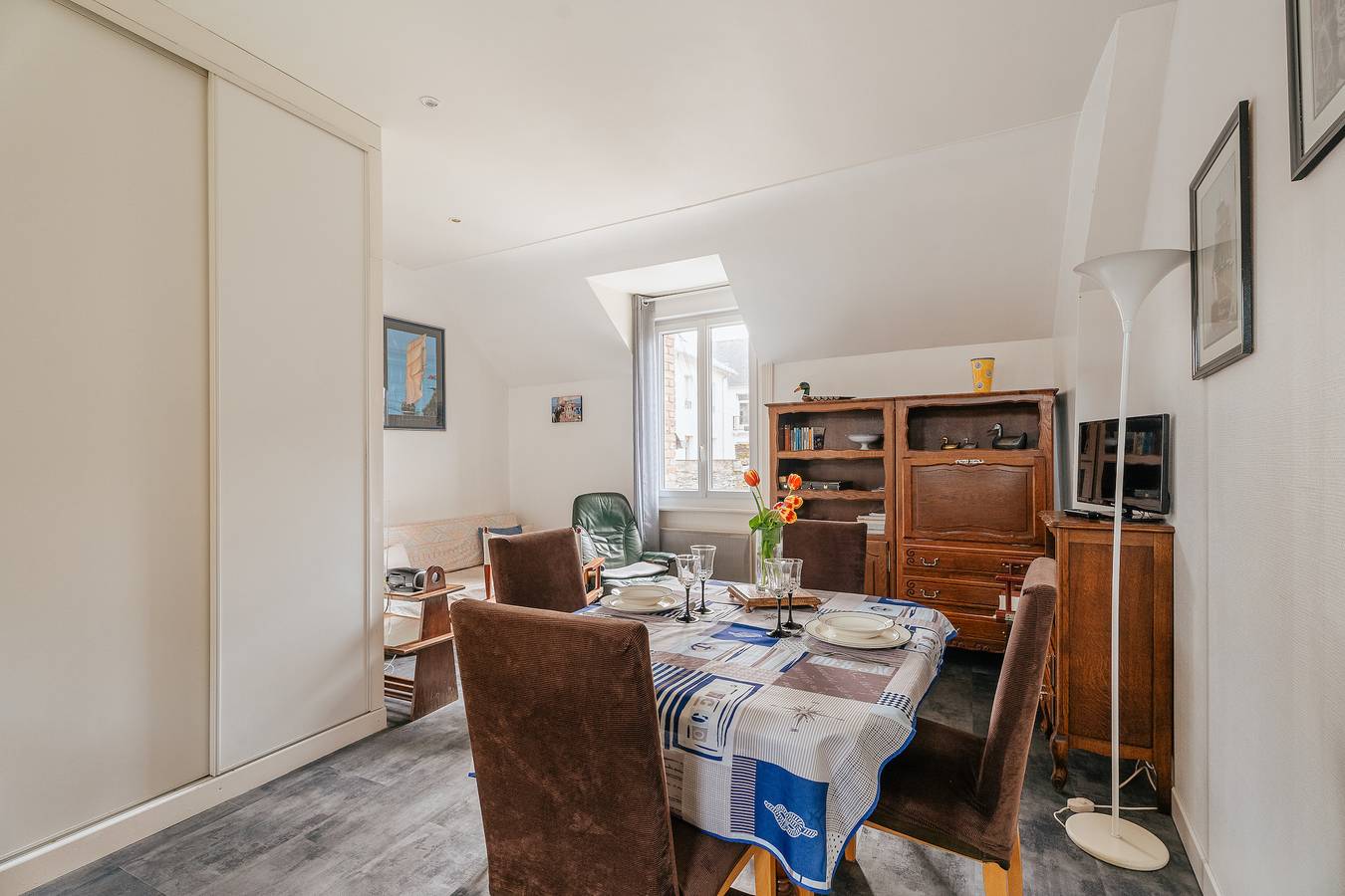 Ganze Wohnung, Ferienwohnung 'Cancale Centre-ville - Mer' mit Wi-Fi und Privatem Parkplatz in Cancale, Mont-Saint-Michel-Bucht