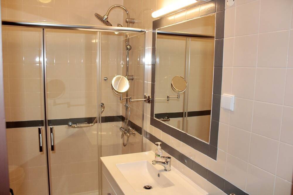 Quiet, Comfortable & Amazing Location in Óbidos, Leiria District