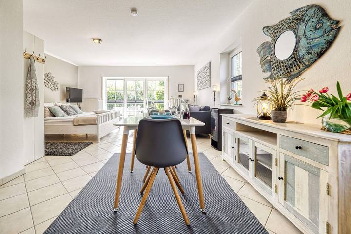 Ferienwohnung für 2 Personen, mit Terrasse am Saaler Bodden - 2