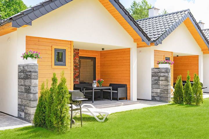 Ferienhaus für 6 Personen, mit Terrasse und Whirlpool sowie Garten, mit Haustier - 1
