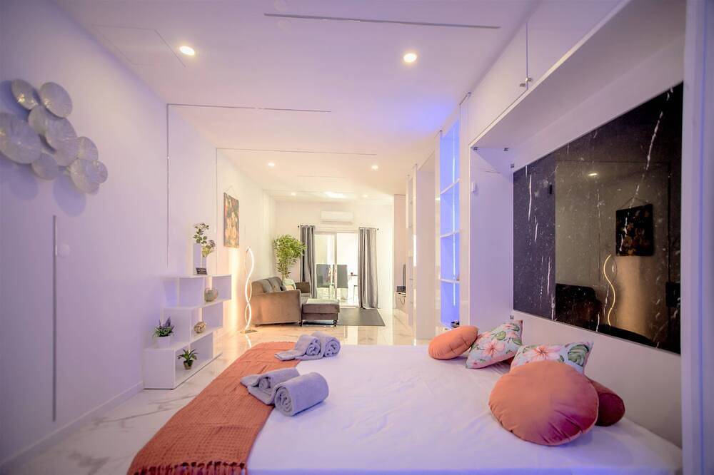 Apartamento inteiro, Dubai - Downtown Apartment in Albufeira, Distrito de Faro