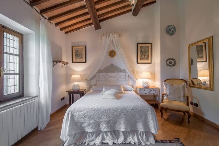 Appartamento intero, Appartamento per vacanze "Casa Francesco" con giardino in comune e Wi-Fi in Murlo, Siena e dintorni