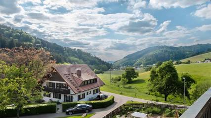 Ferienwohnung für 5 Personen, mit Garten und Terrasse in Glottertal