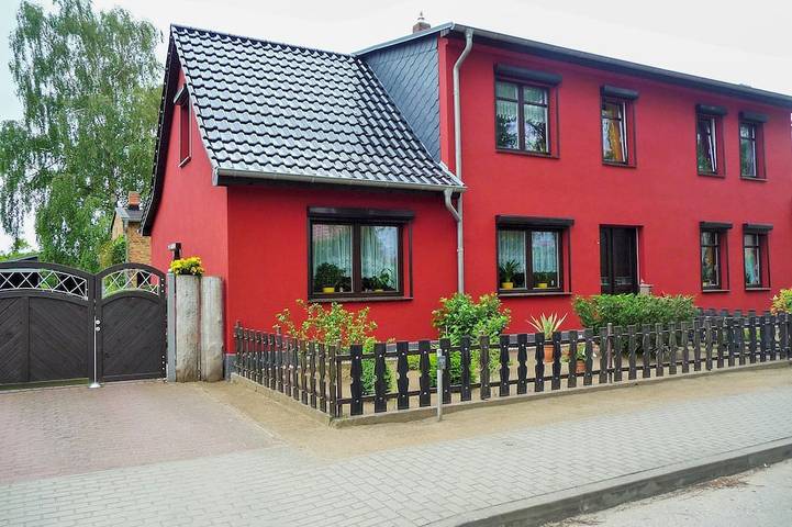 Bungalow für 4 Personen, mit Garten