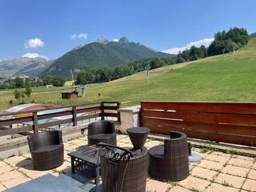 Gîte pour 4 personnes, avec vue et terrasse, animaux acceptés à Ancelle