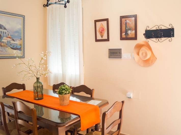 Casa rural para 8 personas, con piscina además de jardín y terraza, Familias con niños en Álora - 3