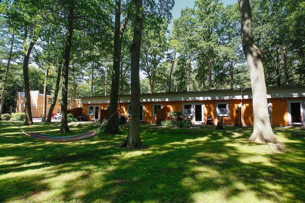 Ganze Wohnung, Ferienwohnung für 2 Personen Bernstein 3 - Ferienpark Bernstein in Kreptitz, Dranske