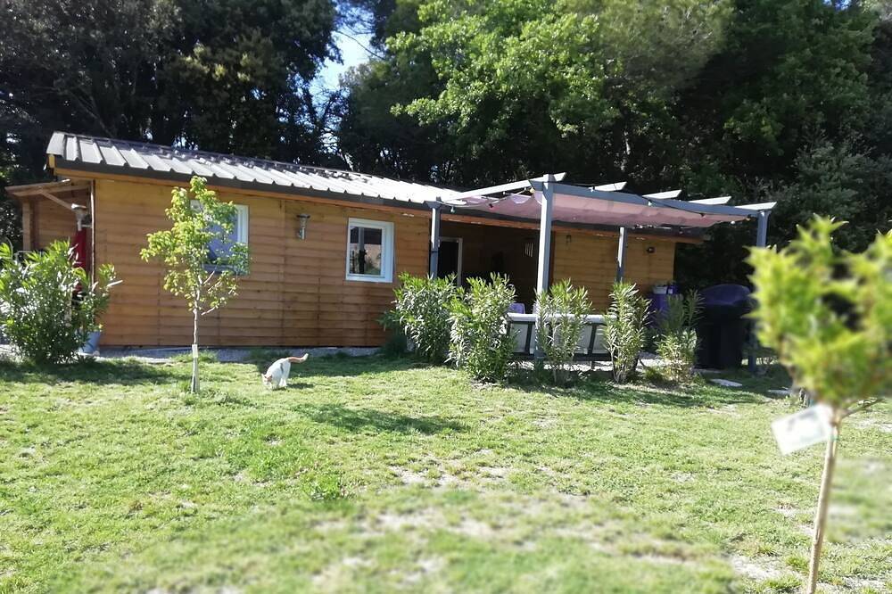 Chalet de charme en Provence avec piscine in Suze-la-Rousse, Région de nyons